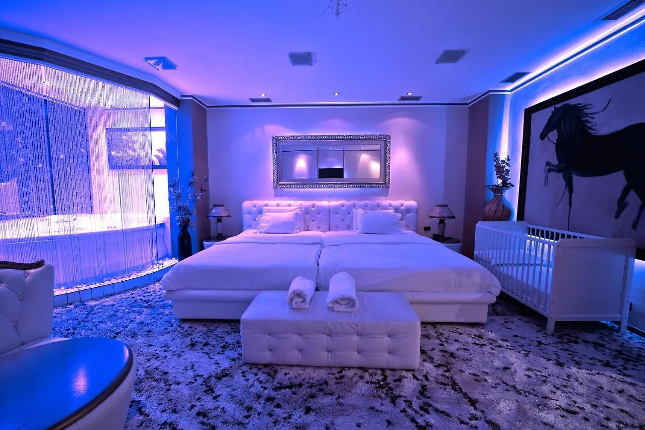 Hotel Rosa Blu Tiran Arnavutluk