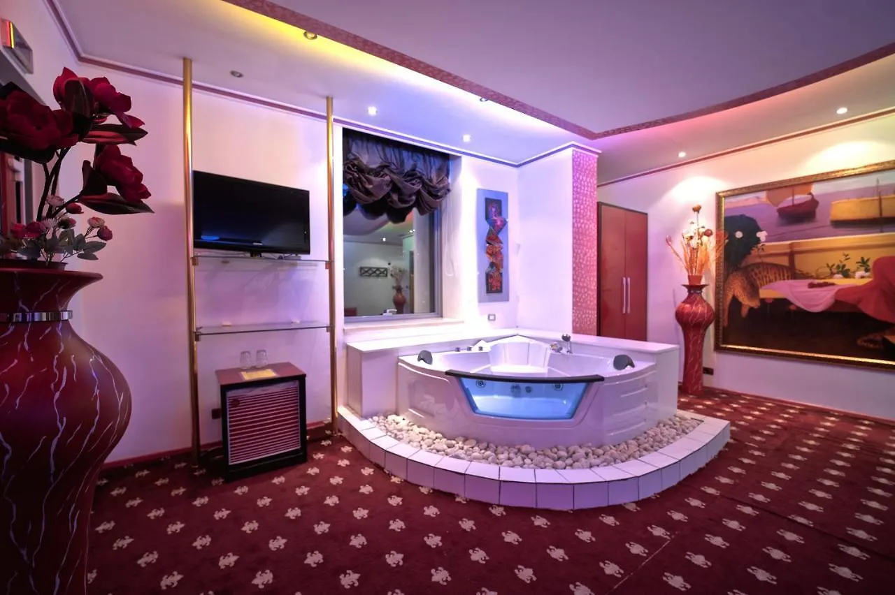 ****  Hotel Rosa Blu Tirana Albania